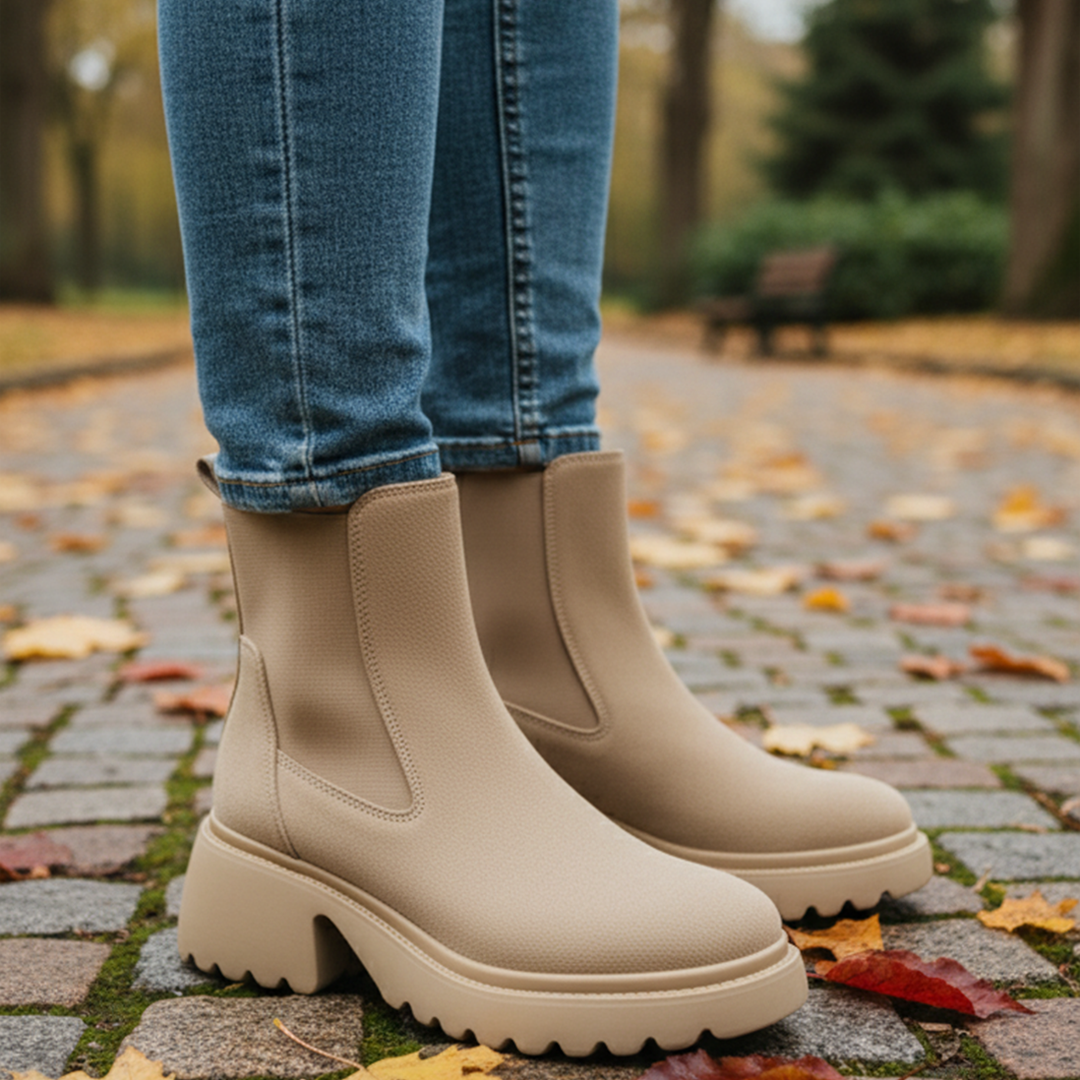 Emilia Chunky Chelsea Travel Boots