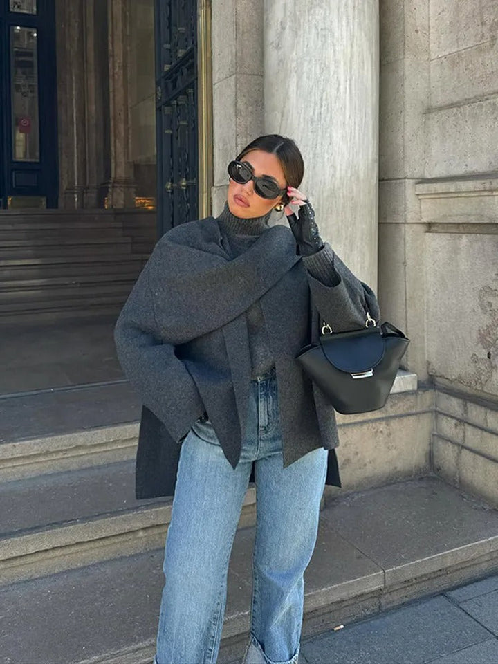 Noya | Chic Cape Coat