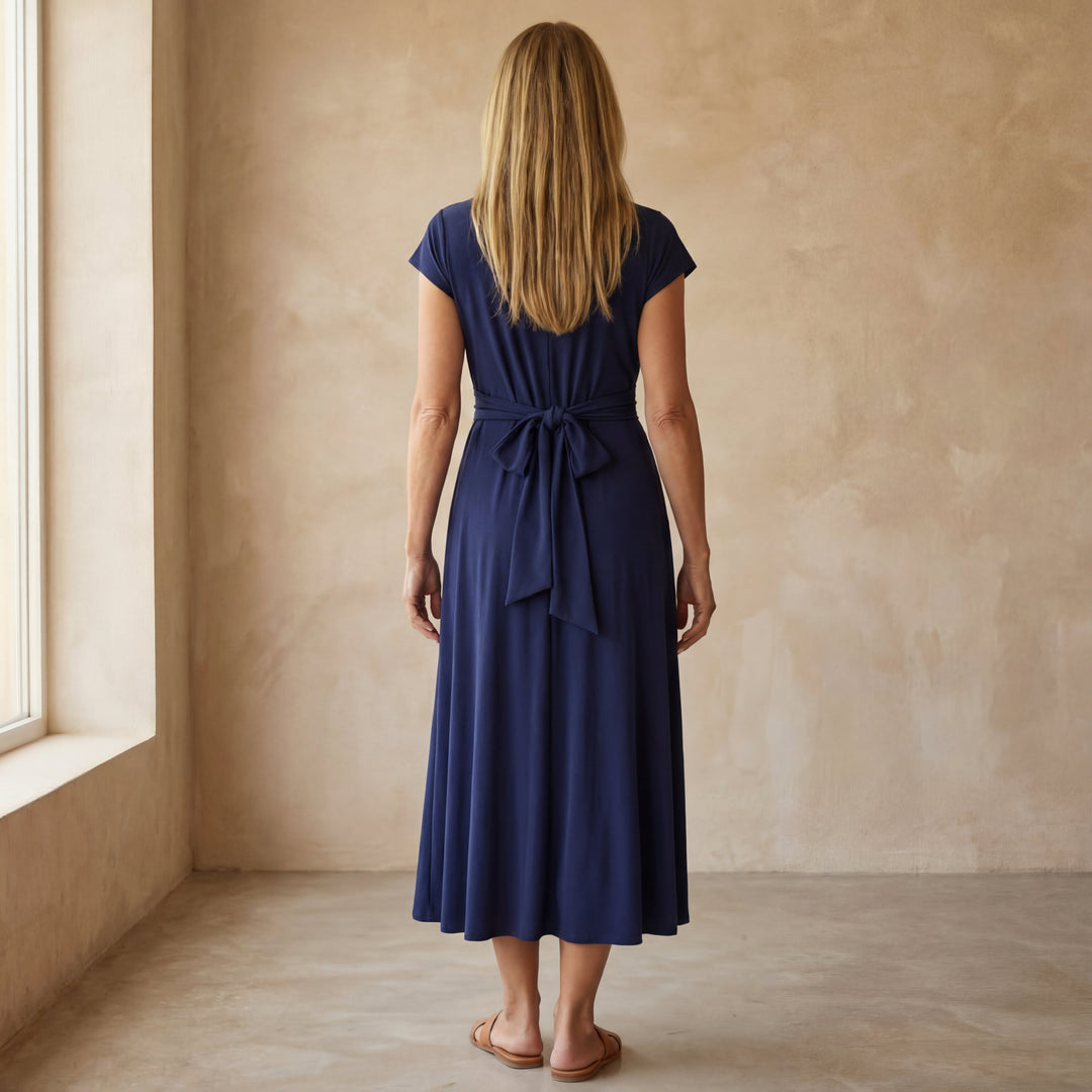 ILIANA - STYLISH V-NECK DRESS