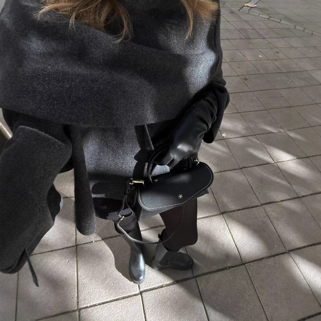 Noya | Chic Cape Coat