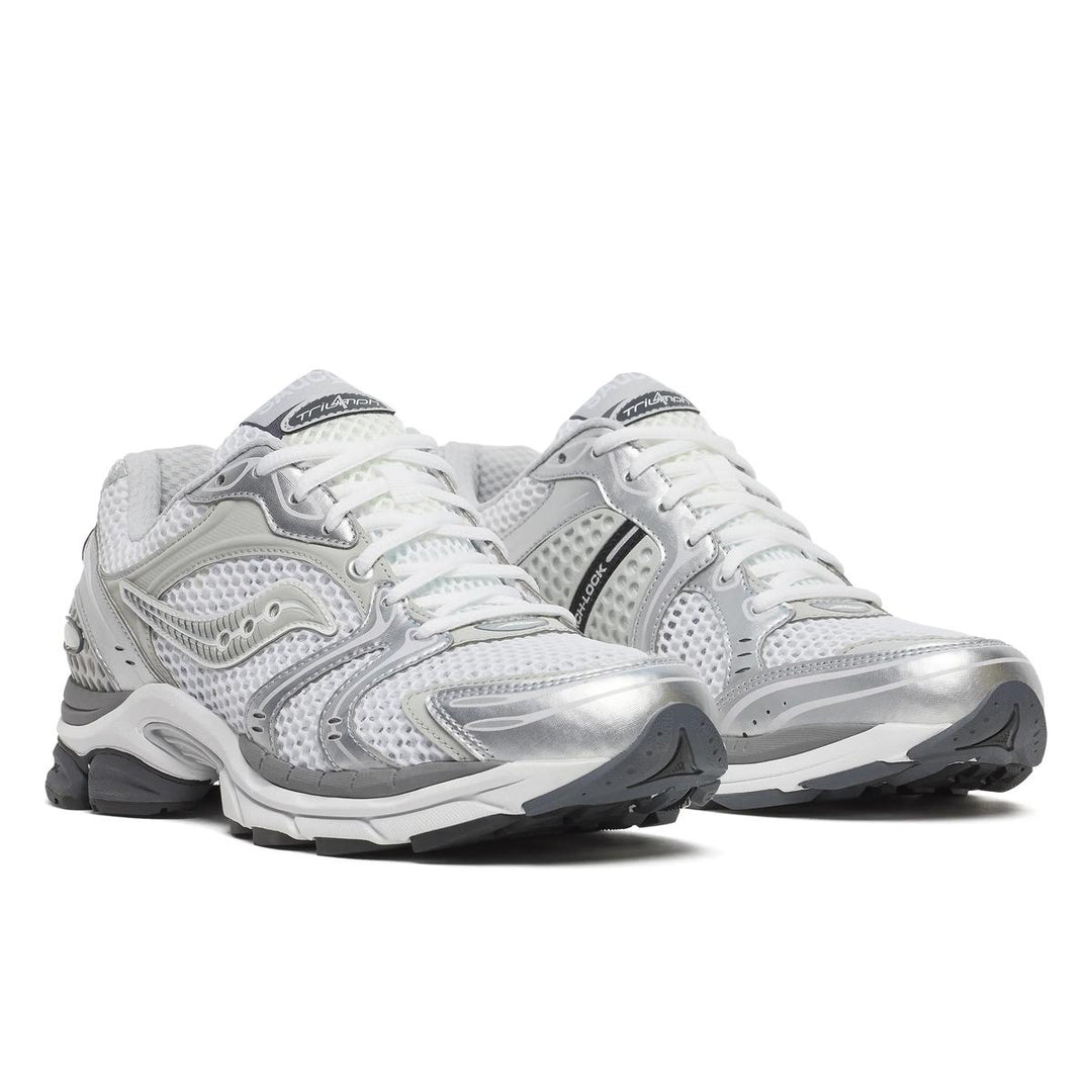 Saucony | ProGrid Triumph 4