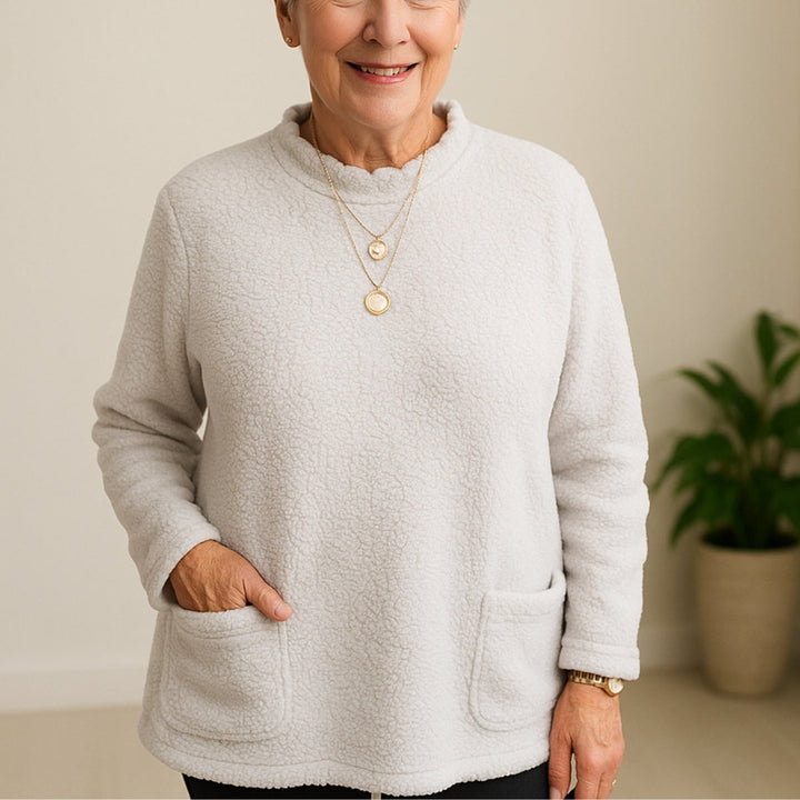 Elianne | Warm Sweater with Pockets
