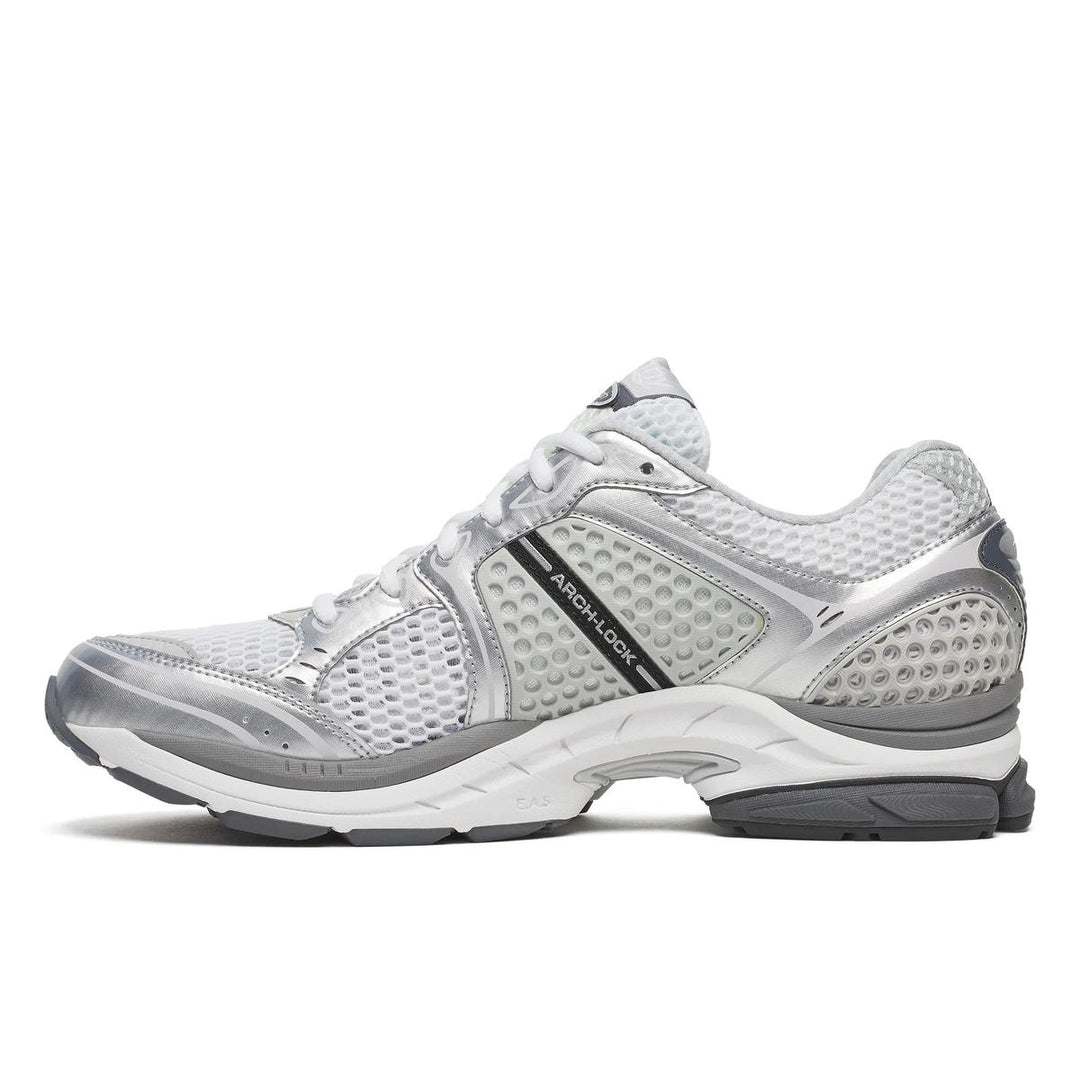 Saucony | ProGrid Triumph 4