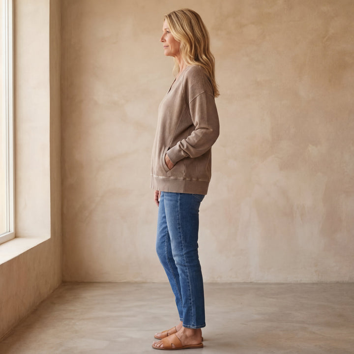 VIOLA - Ribbed Accent Pocketed Pullover