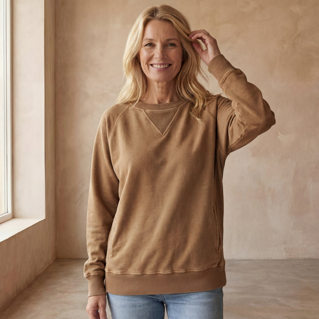 VIOLA - Ribbed Accent Pocketed Pullover