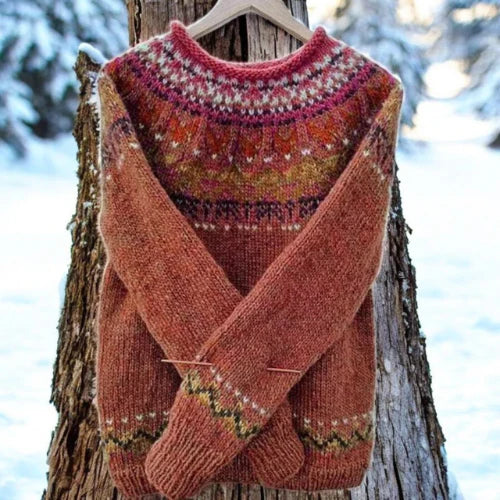 Isla | Warm jumper with a classic woven pattern