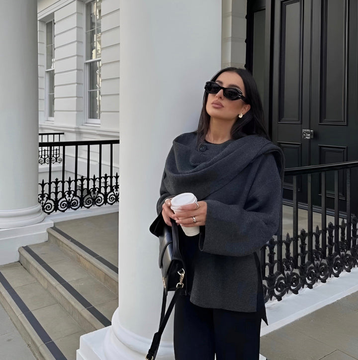 Noya | Chic Cape Coat