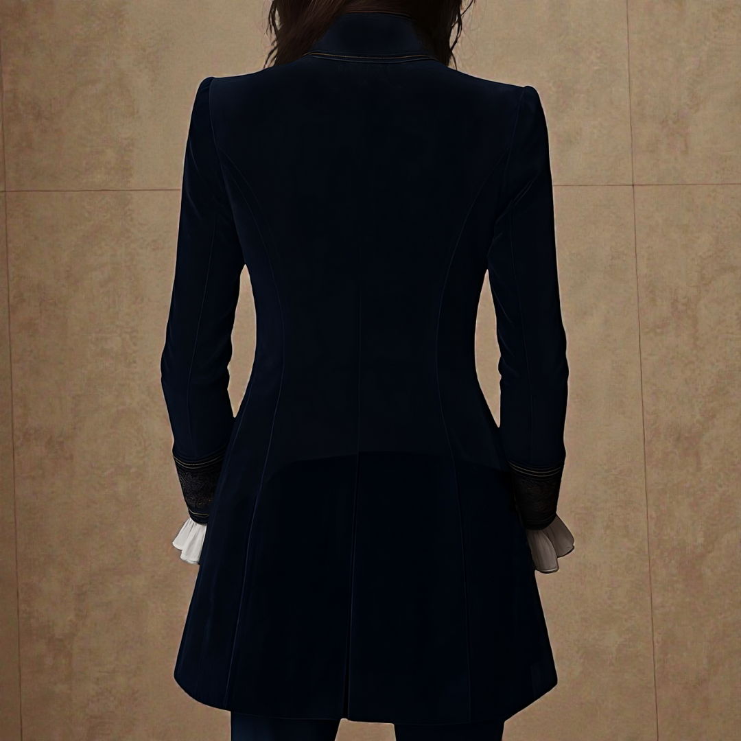 Elise | Velvet Statement Blazer