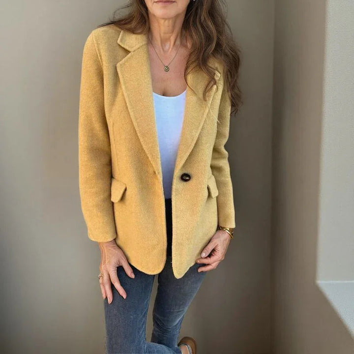 Madeleine | Blazer in Premium Fabric