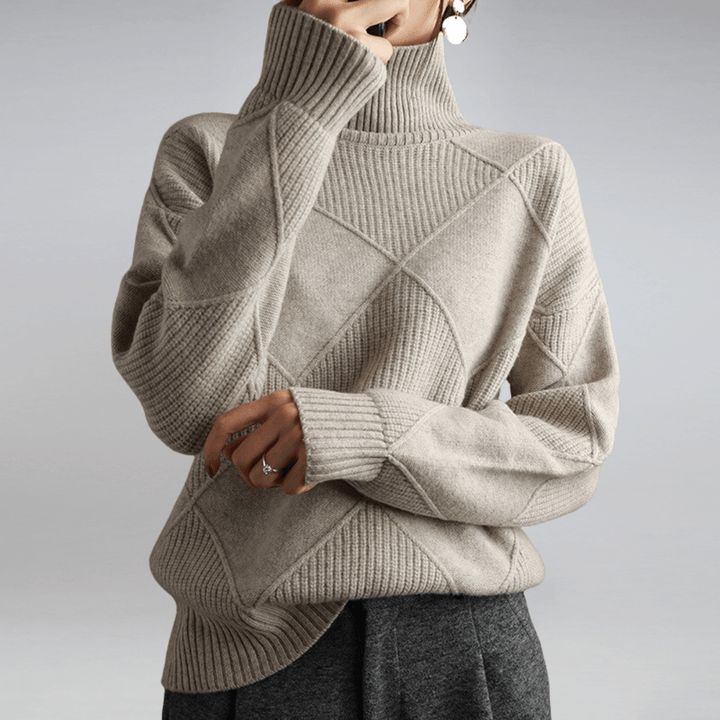 Fruta | Elegant Cozy Sweater