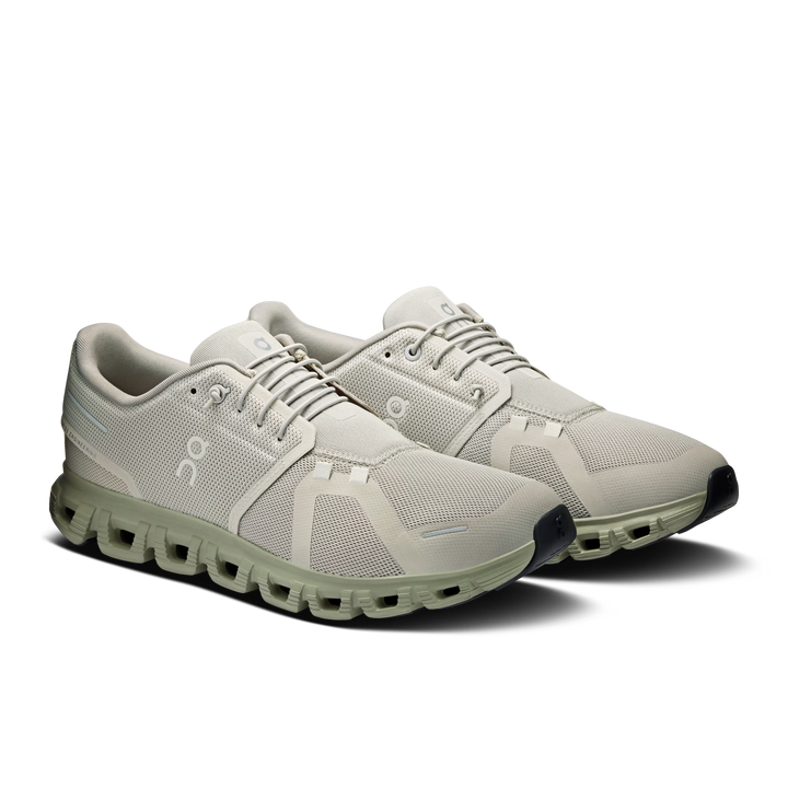 On | Cloud 6
