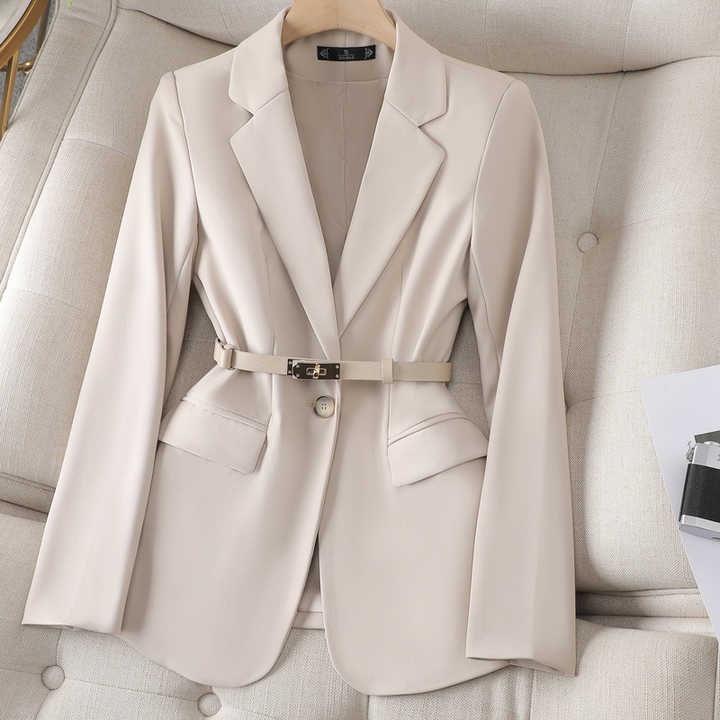Rive | Elegant Fitted Blazer for Women