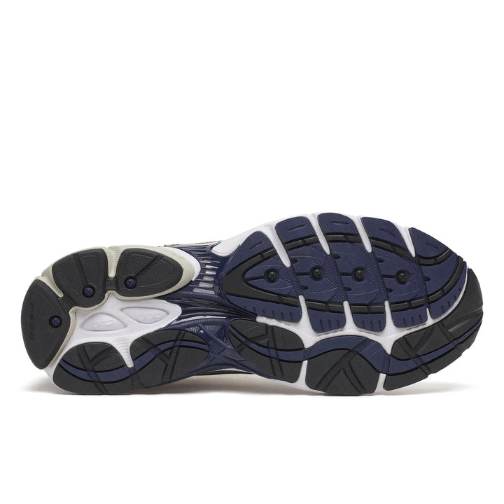 Saucony | ProGrid Omni 9