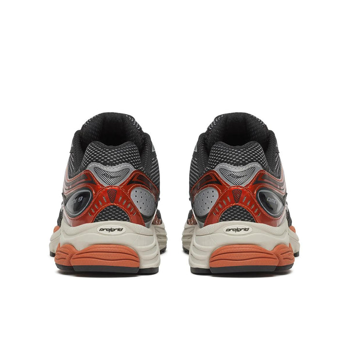 Saucony | ProGrid Omni 9
