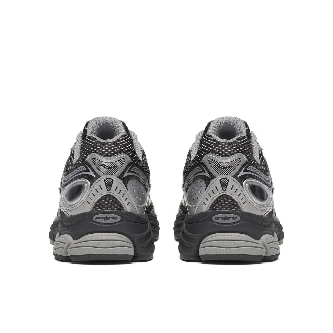 Saucony | ProGrid Omni 9