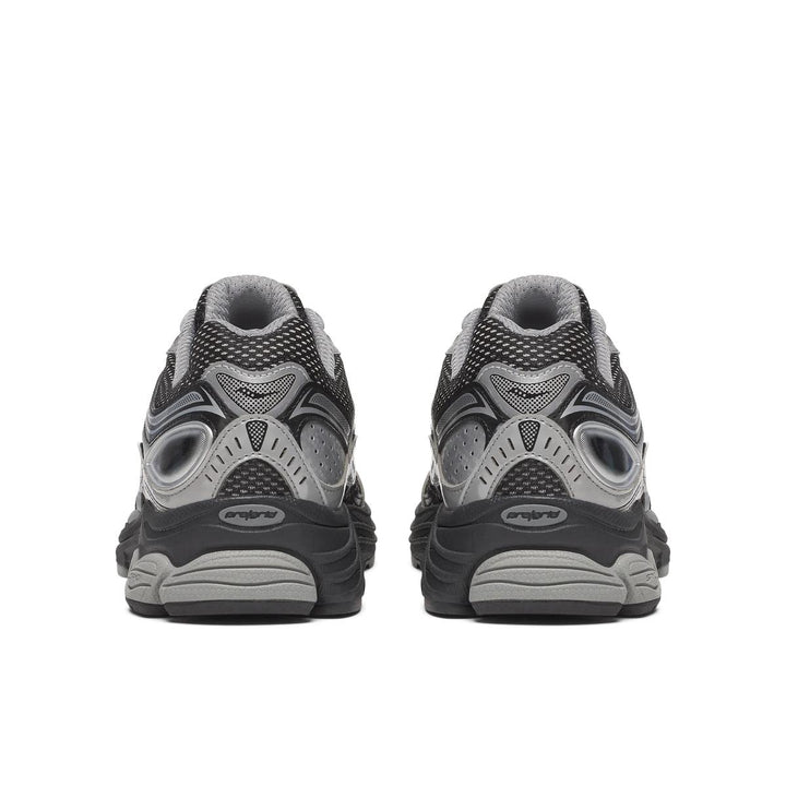 Saucony | ProGrid Omni 9