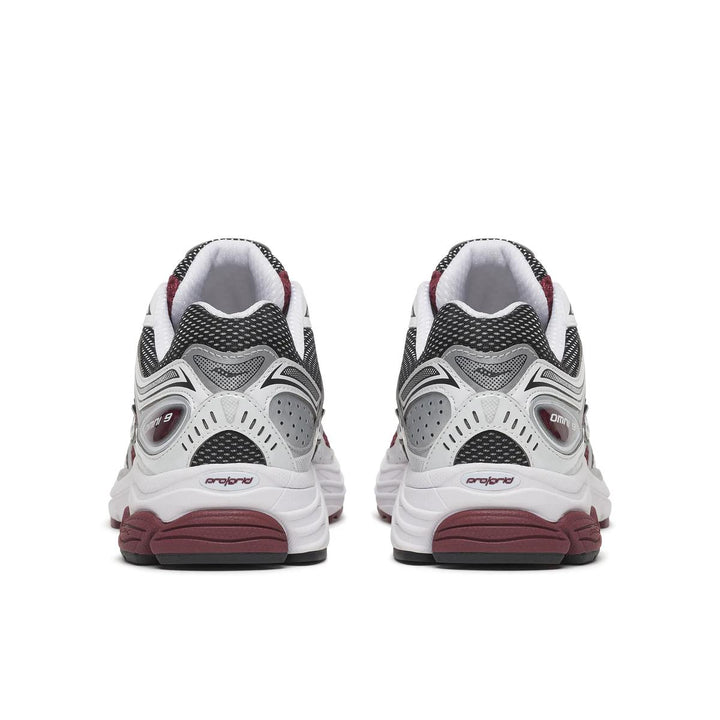 Saucony | ProGrid Omni 9