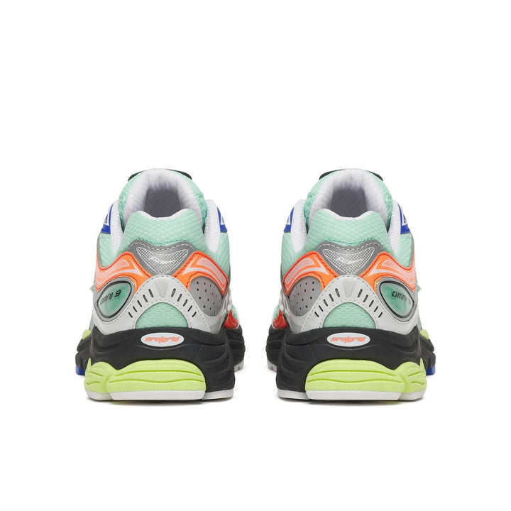 Saucony | ProGrid Omni 9
