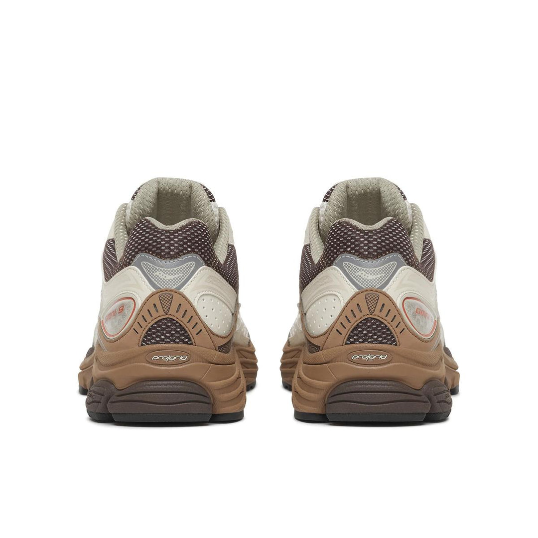 Saucony | ProGrid Omni 9