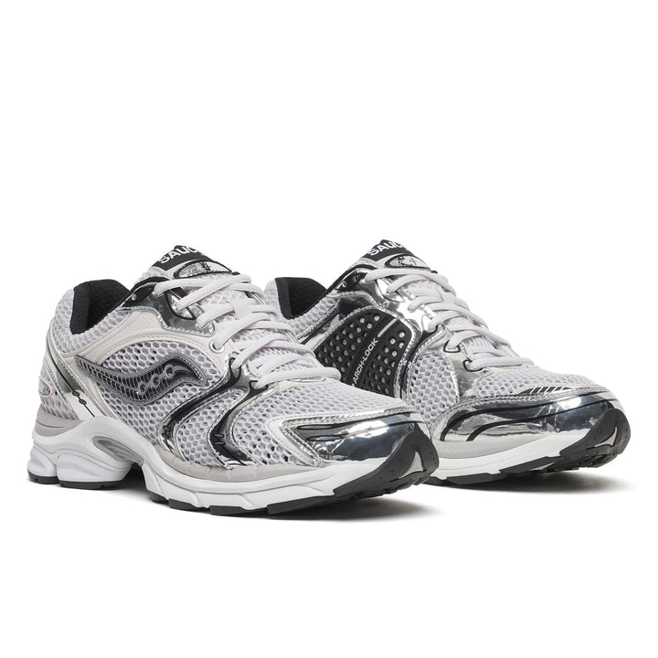 Saucony | ProGrid Triumph 4