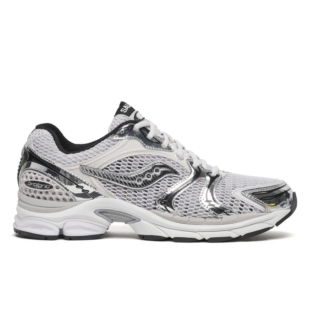 Saucony | ProGrid Triumph 4