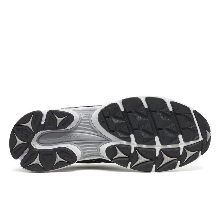 Saucony | ProGrid Triumph 4
