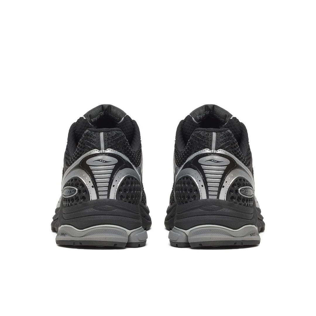 Saucony | ProGrid Triumph 4
